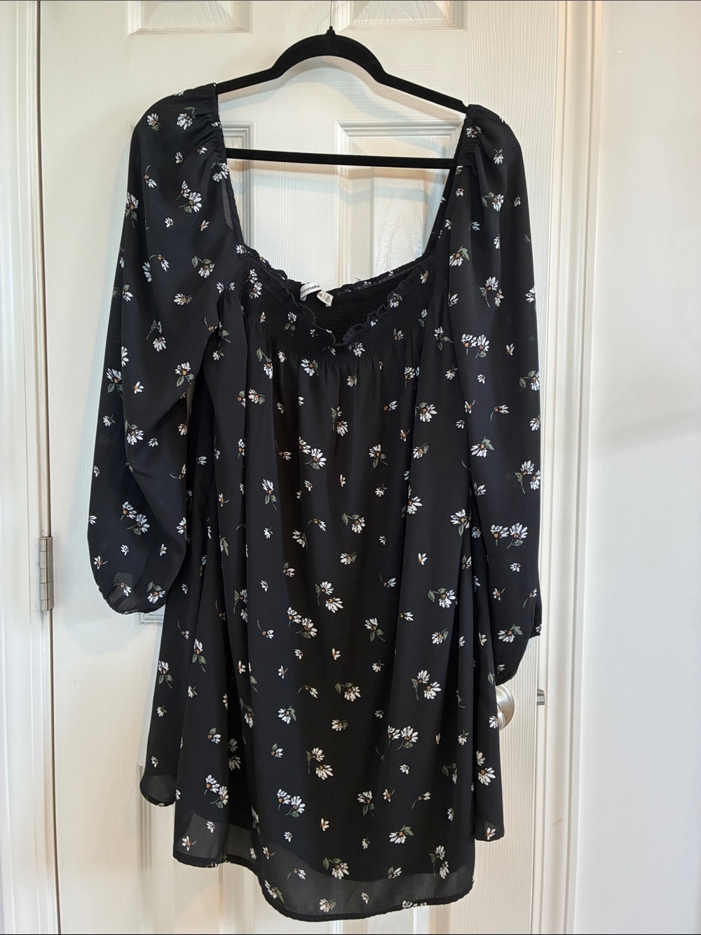 Worn Once! Abercrombie & Fitch Black Floral Long Sleeve Mini Dress